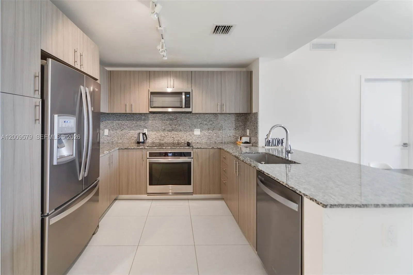 5350 Nw 84th Ave 509, Doral, Florida 33166, Doral, Florida 33166, 2 Bedrooms Bedrooms, ,2 BathroomsBathrooms,Residential Lease,For Rent,5350 Nw 84th Ave 509, Doral, Florida 33166,A12009579