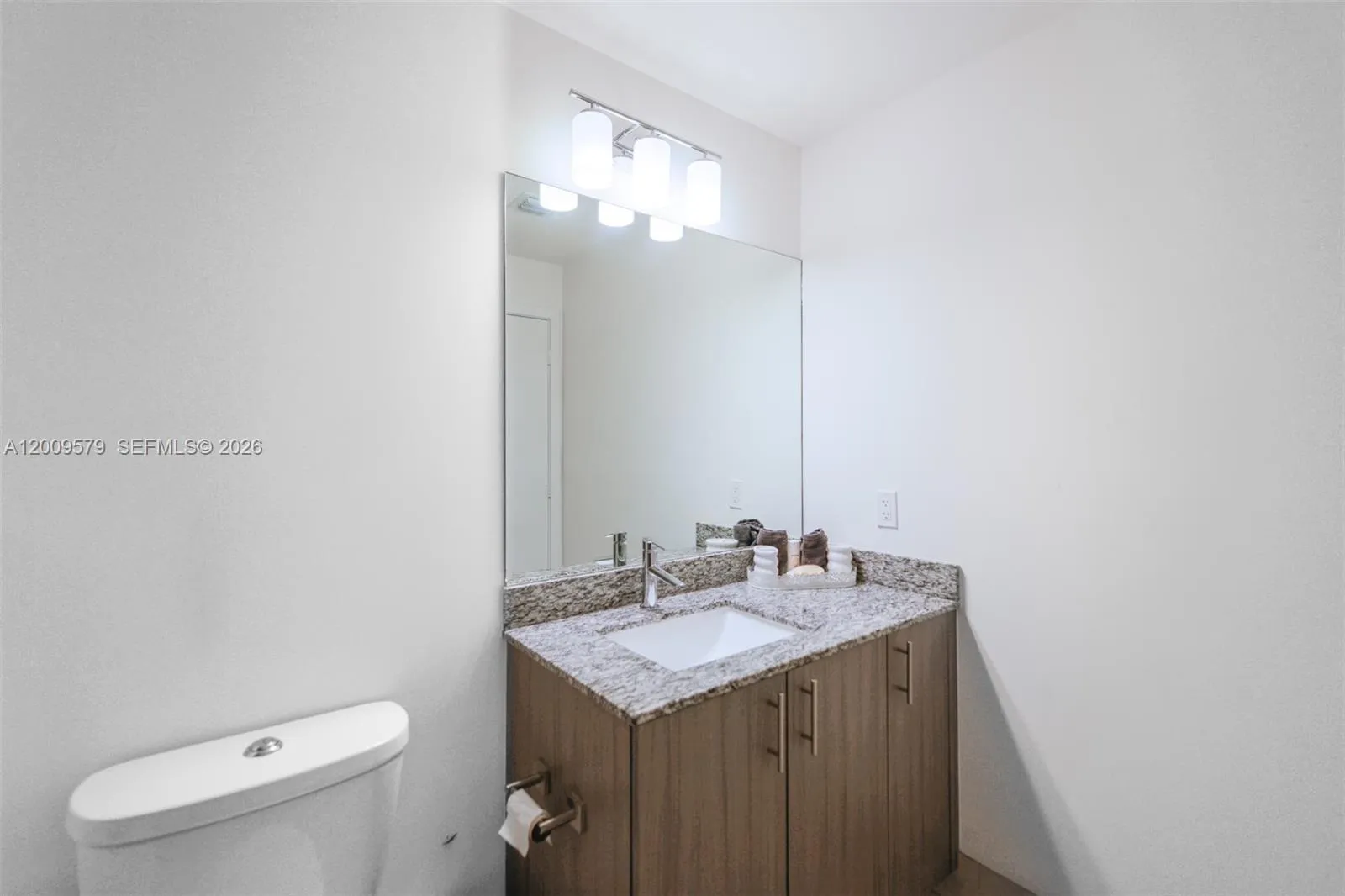 5350 Nw 84th Ave 509, Doral, Florida 33166, Doral, Florida 33166, 2 Bedrooms Bedrooms, ,2 BathroomsBathrooms,Residential Lease,For Rent,5350 Nw 84th Ave 509, Doral, Florida 33166,A12009579