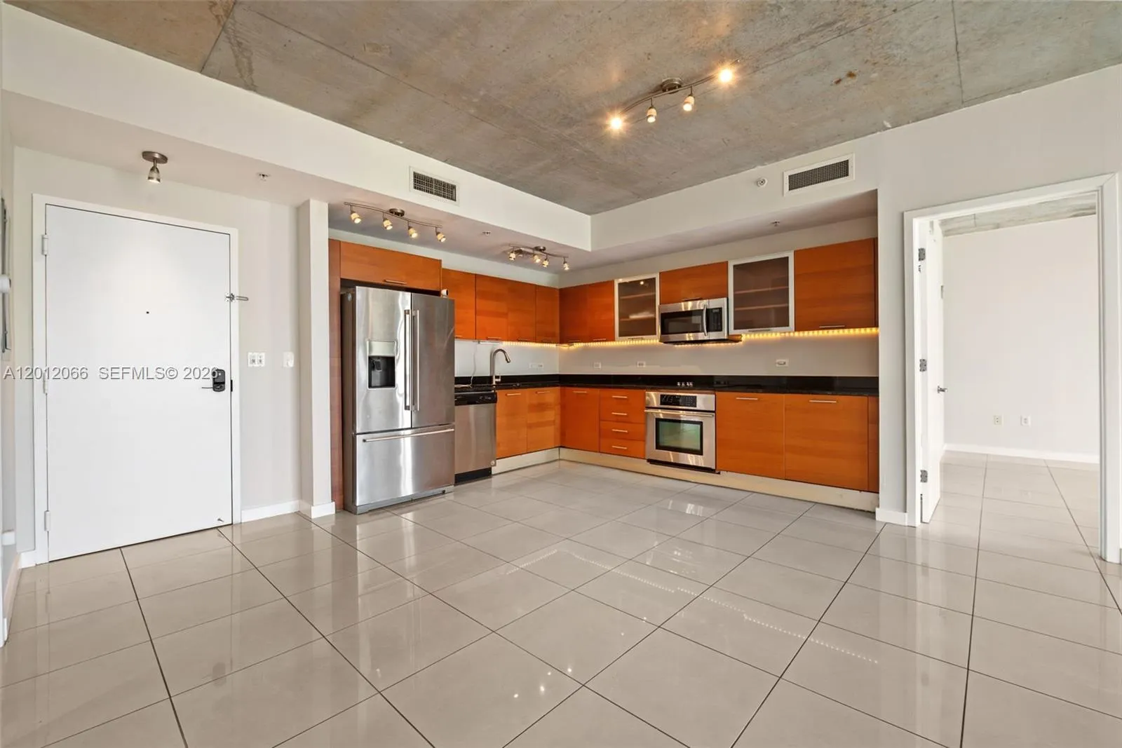 3470 E Coast Ave H0302, Miami, Florida 33137, Miami, Florida 33137, 2 Bedrooms Bedrooms, 1 Room Rooms,2 BathroomsBathrooms,Residential,For Sale,3470 E Coast Ave H0302, Miami, Florida 33137,A12012066