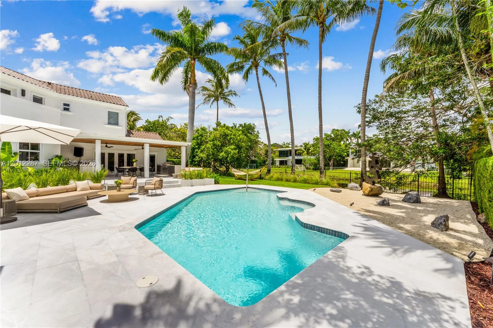 8763 Sw 61st Pl, Pinecrest, Florida 33156, Pinecrest, Florida 33156, 7 Bedrooms Bedrooms, ,6 BathroomsBathrooms,Residential,For Sale,8763 Sw 61st Pl, Pinecrest, Florida 33156,A12012287