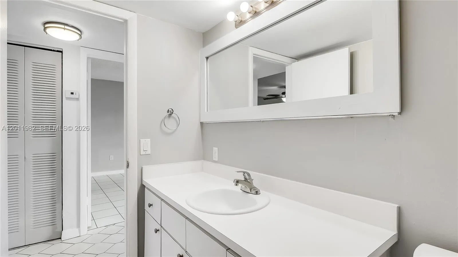 7231 Miami Lakes Dr C5, Miami Lakes, Florida 33014, Miami Lakes, Florida 33014, 2 Bedrooms Bedrooms, ,1 BathroomBathrooms,Residential,For Sale,7231 Miami Lakes Dr C5, Miami Lakes, Florida 33014,A12011982