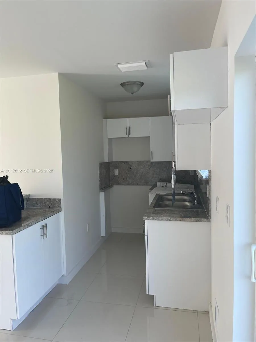 2121 Nw 72nd St 2121, Miami, Florida 33147, Miami, Florida 33147, 3 Bedrooms Bedrooms, ,2 BathroomsBathrooms,Residential Lease,For Rent,2121 Nw 72nd St 2121, Miami, Florida 33147,A12012602