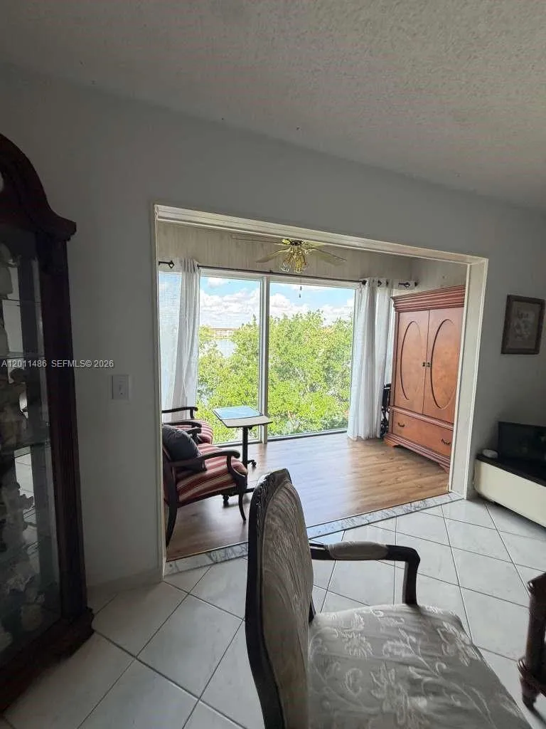 1400 Sw 131st Way 407q, Pembroke Pines, Florida 33, Pembroke Pines, Florida 33027, 2 Bedrooms Bedrooms, ,2 BathroomsBathrooms,Residential,For Sale,1400 Sw 131st Way 407q, Pembroke Pines, Florida 33,A12011486