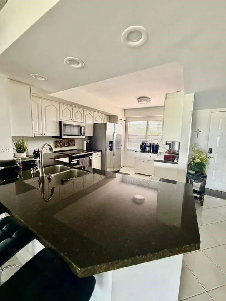 1400 Sw 131st Way 407q, Pembroke Pines, Florida 33, Pembroke Pines, Florida 33027, 2 Bedrooms Bedrooms, ,2 BathroomsBathrooms,Residential,For Sale,1400 Sw 131st Way 407q, Pembroke Pines, Florida 33,A12011486