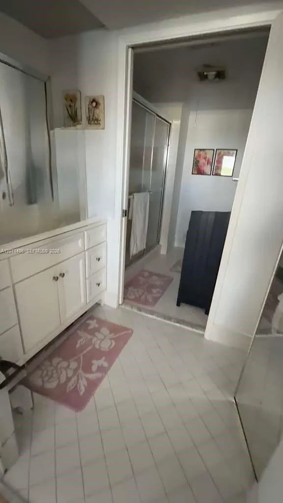 1400 Sw 131st Way 407q, Pembroke Pines, Florida 33, Pembroke Pines, Florida 33027, 2 Bedrooms Bedrooms, ,2 BathroomsBathrooms,Residential,For Sale,1400 Sw 131st Way 407q, Pembroke Pines, Florida 33,A12011486