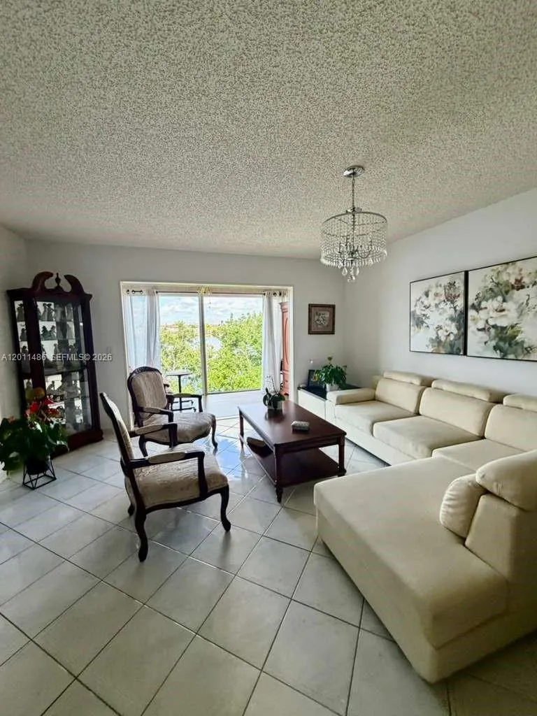 1400 Sw 131st Way 407q, Pembroke Pines, Florida 33, Pembroke Pines, Florida 33027, 2 Bedrooms Bedrooms, ,2 BathroomsBathrooms,Residential,For Sale,1400 Sw 131st Way 407q, Pembroke Pines, Florida 33,A12011486