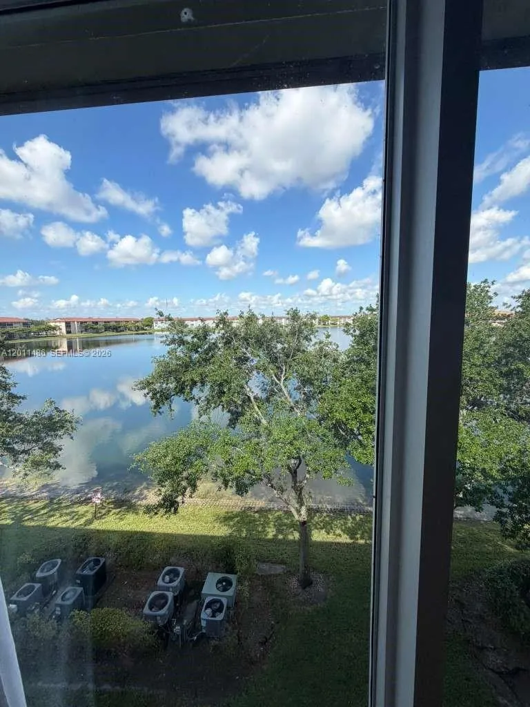 1400 Sw 131st Way 407q, Pembroke Pines, Florida 33, Pembroke Pines, Florida 33027, 2 Bedrooms Bedrooms, ,2 BathroomsBathrooms,Residential,For Sale,1400 Sw 131st Way 407q, Pembroke Pines, Florida 33,A12011486