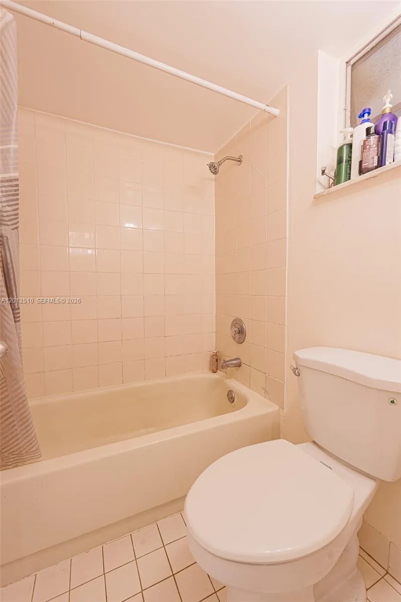 8870 Fontainebleau Blvd 312, Miami, Florida 33172, Miami, Florida 33172, 2 Bedrooms Bedrooms, ,1 BathroomBathrooms,Residential Lease,For Rent,8870 Fontainebleau Blvd 312, Miami, Florida 33172,A12012510
