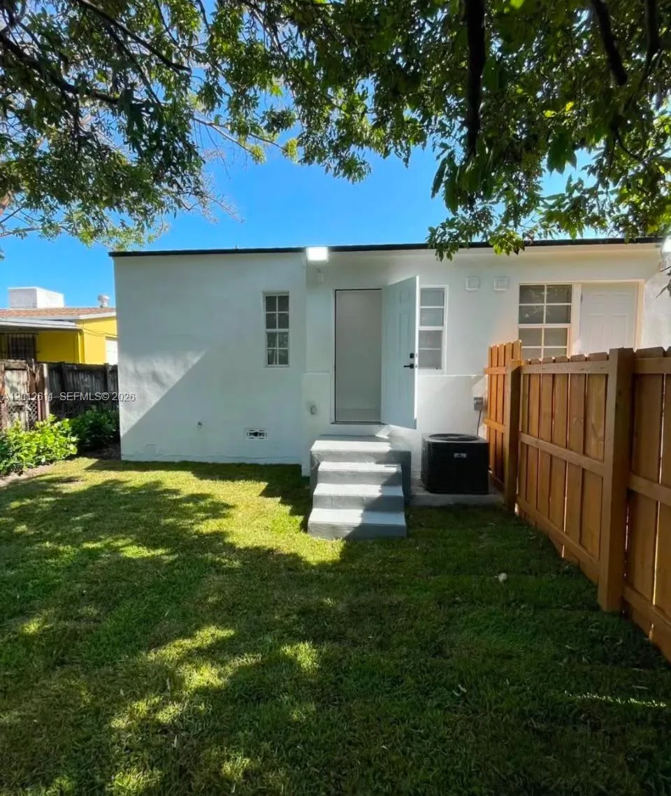 3161 Nw 31st St 3161, Miami, Florida 33142, Miami, Florida 33142, 2 Bedrooms Bedrooms, ,1 BathroomBathrooms,Residential Lease,For Rent,3161 Nw 31st St 3161, Miami, Florida 33142,A12012611