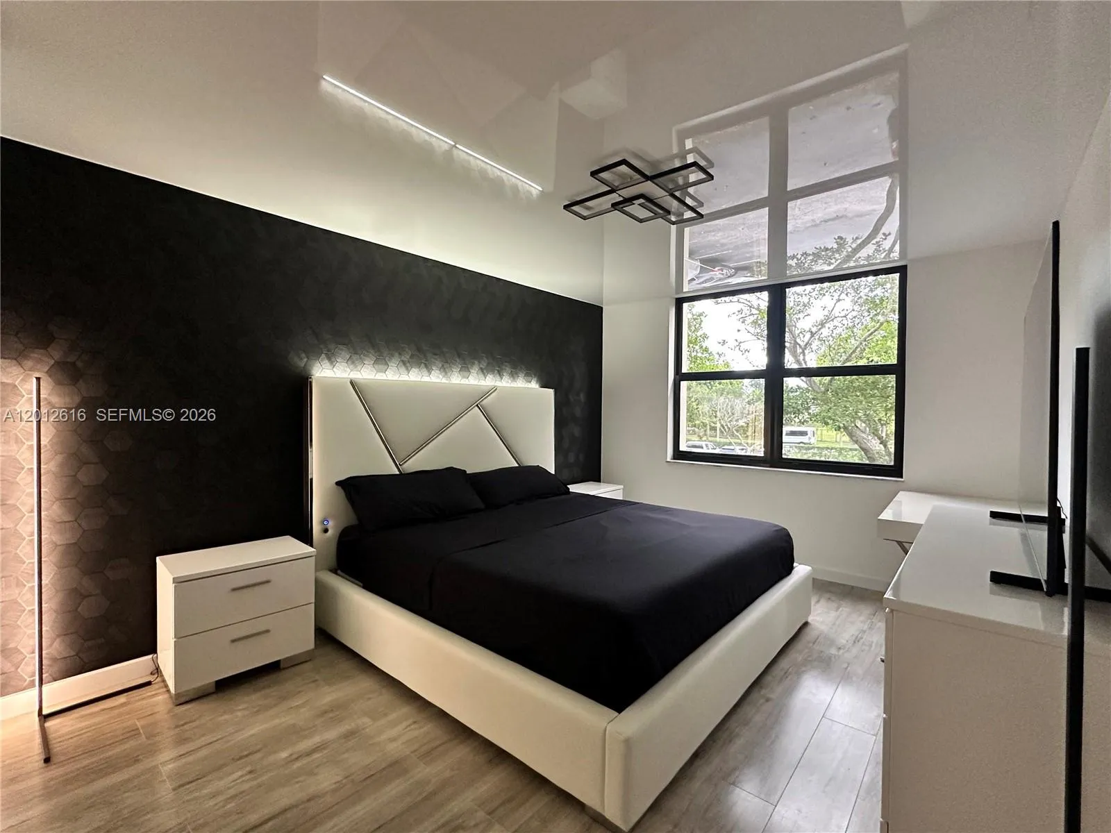 671 Ne 195th St 205e, Miami, Florida 33179, Miami, Florida 33179, 2 Bedrooms Bedrooms, ,2 BathroomsBathrooms,Residential,For Sale,671 Ne 195th St 205e, Miami, Florida 33179,A12012616