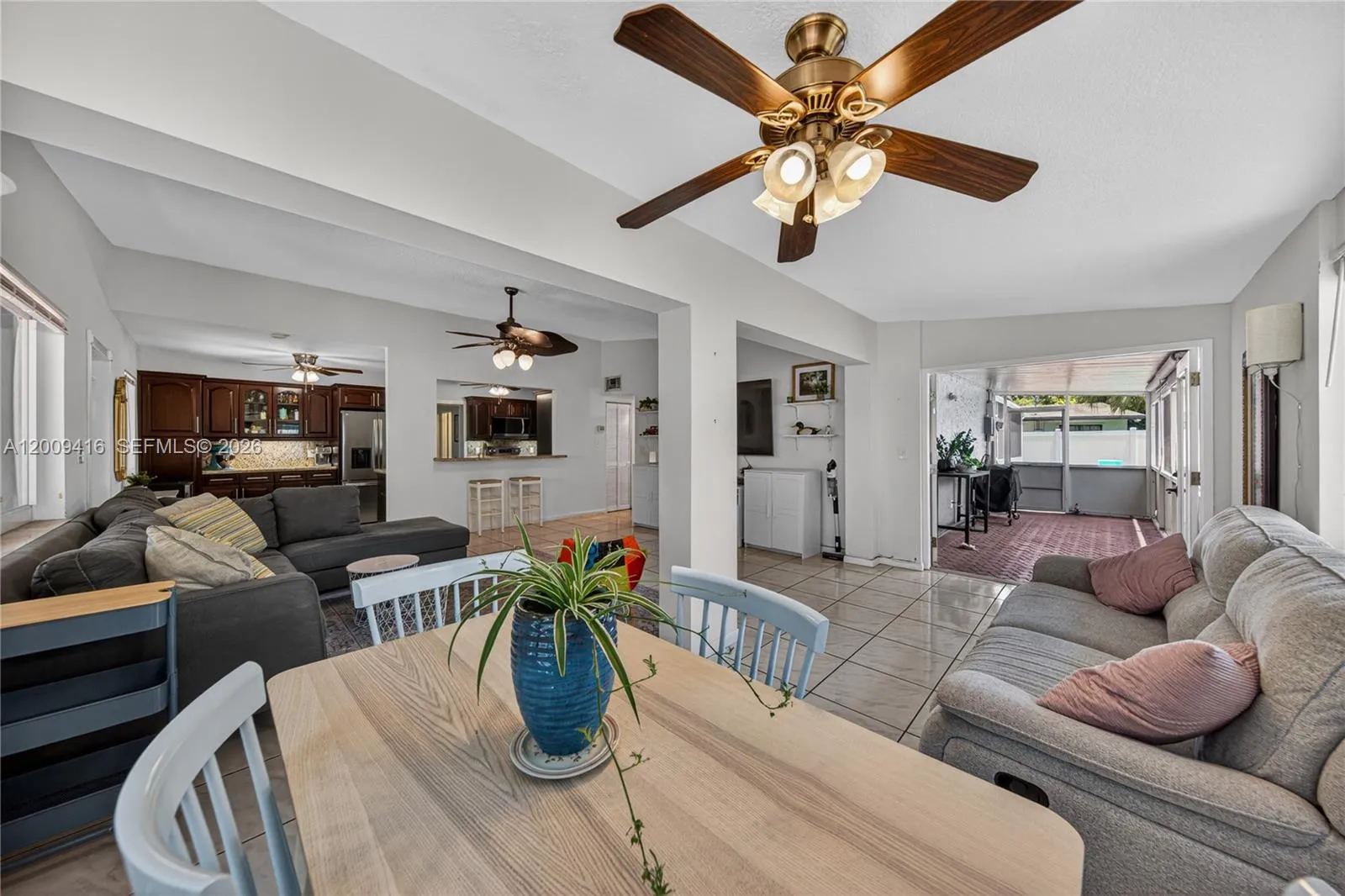 211 S 57th Way, Hollywood, Florida 33023, Hollywood, Florida 33023, 3 Bedrooms Bedrooms, ,3 BathroomsBathrooms,Residential,For Sale,211 S 57th Way, Hollywood, Florida 33023,A12009416