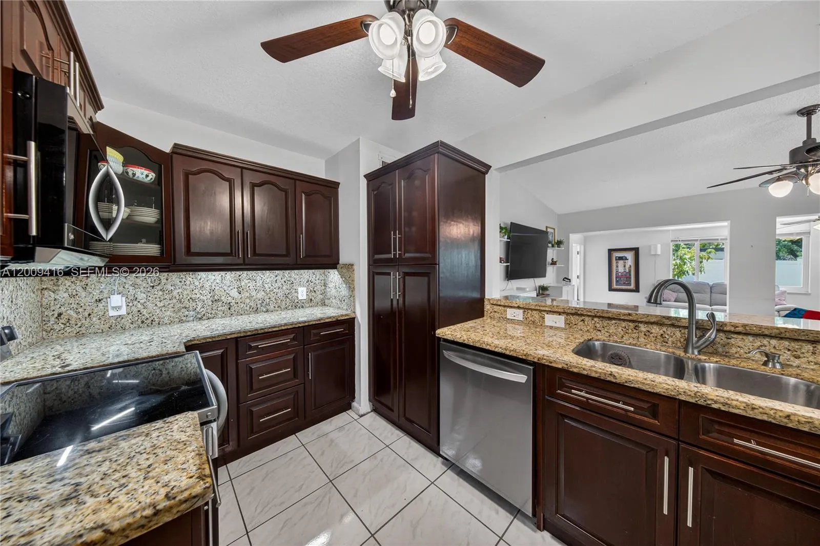 211 S 57th Way, Hollywood, Florida 33023, Hollywood, Florida 33023, 3 Bedrooms Bedrooms, ,3 BathroomsBathrooms,Residential,For Sale,211 S 57th Way, Hollywood, Florida 33023,A12009416