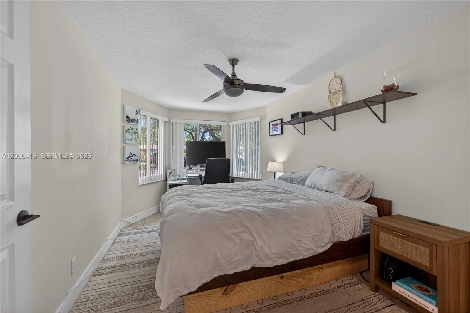 211 S 57th Way, Hollywood, Florida 33023, Hollywood, Florida 33023, 3 Bedrooms Bedrooms, ,3 BathroomsBathrooms,Residential,For Sale,211 S 57th Way, Hollywood, Florida 33023,A12009416