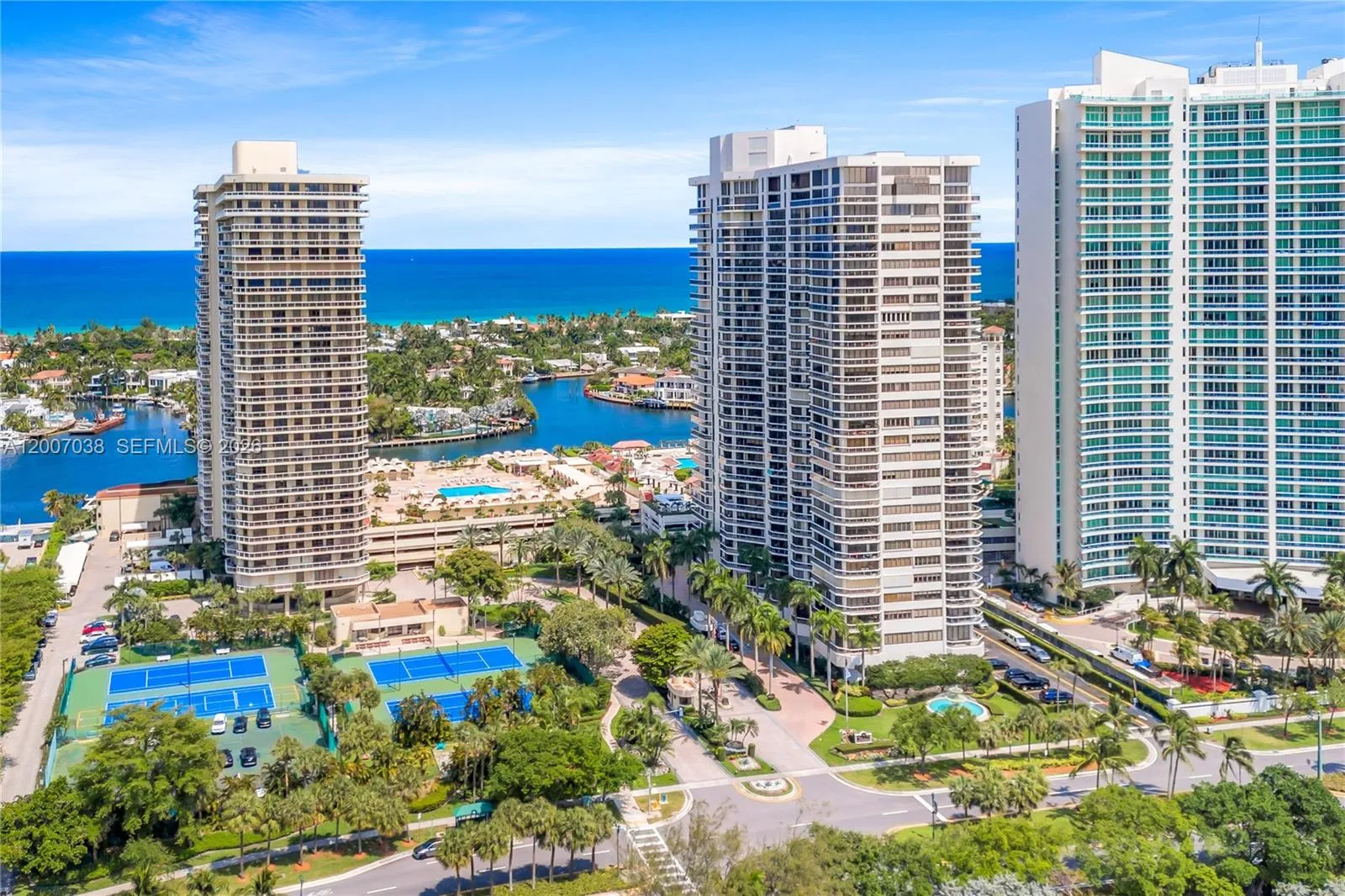 20185 E Country Club Dr 1904, Aventura, Florida 33, Aventura, Florida 33180, 3 Bedrooms Bedrooms, ,2 BathroomsBathrooms,Residential,For Sale,20185 E Country Club Dr 1904, Aventura, Florida 33,A12007038