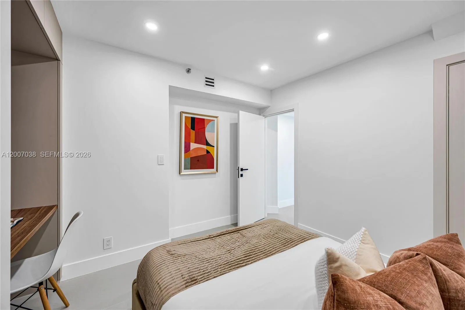 20185 E Country Club Dr 1904, Aventura, Florida 33, Aventura, Florida 33180, 3 Bedrooms Bedrooms, ,2 BathroomsBathrooms,Residential,For Sale,20185 E Country Club Dr 1904, Aventura, Florida 33,A12007038