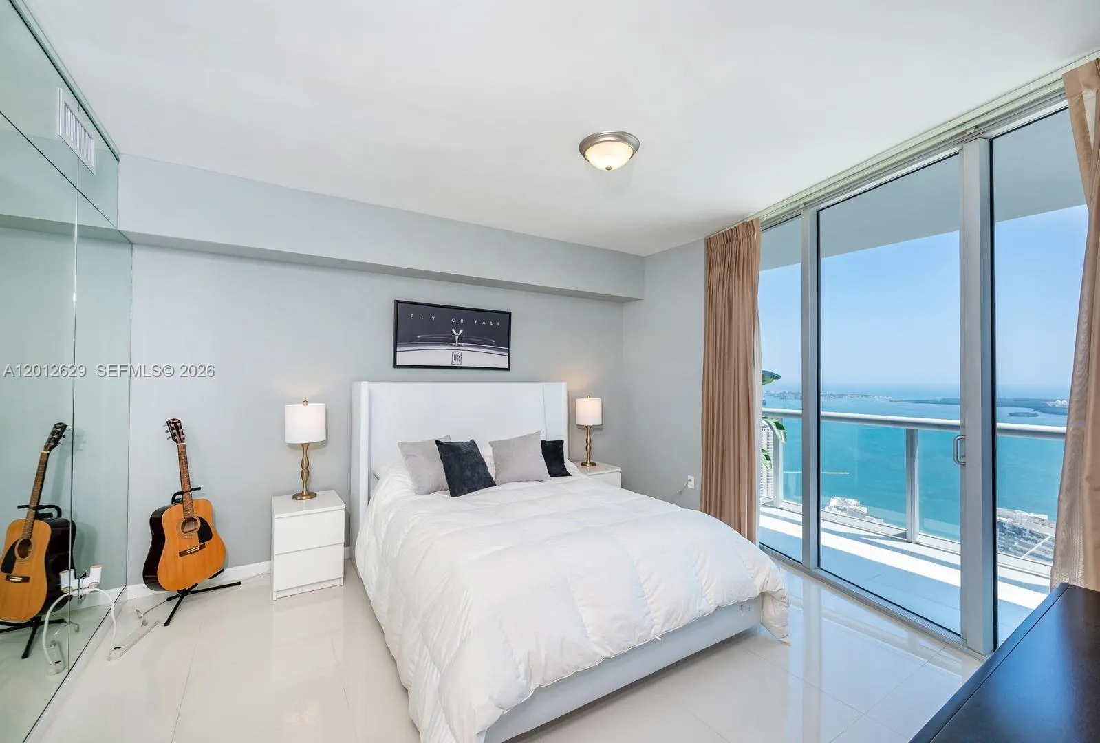 465 E Brickell Ave 5305, Miami, Florida 33131, Miami, Florida 33131, 2 Bedrooms Bedrooms, ,2 BathroomsBathrooms,Residential,For Sale,465 E Brickell Ave 5305, Miami, Florida 33131,A12012629