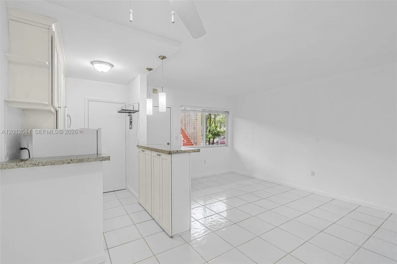 6330 Sw 79th St 2, South Miami, Florida 33143, South Miami, Florida 33143, 1 Bedroom Bedrooms, ,1 BathroomBathrooms,Residential,For Sale,6330 Sw 79th St 2, South Miami, Florida 33143,A12012544