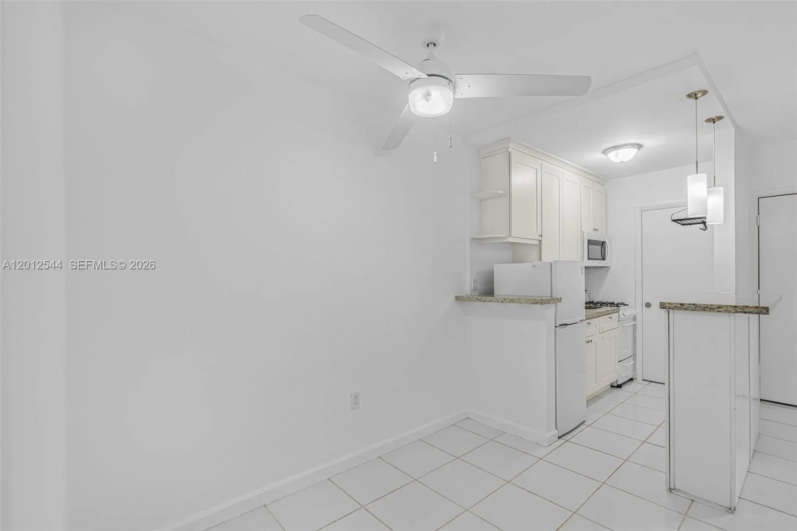 6330 Sw 79th St 2, South Miami, Florida 33143, South Miami, Florida 33143, 1 Bedroom Bedrooms, ,1 BathroomBathrooms,Residential,For Sale,6330 Sw 79th St 2, South Miami, Florida 33143,A12012544