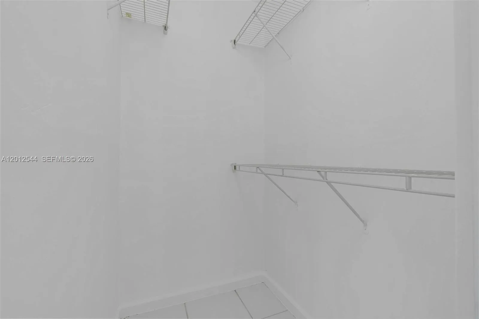 6330 Sw 79th St 2, South Miami, Florida 33143, South Miami, Florida 33143, 1 Bedroom Bedrooms, ,1 BathroomBathrooms,Residential,For Sale,6330 Sw 79th St 2, South Miami, Florida 33143,A12012544