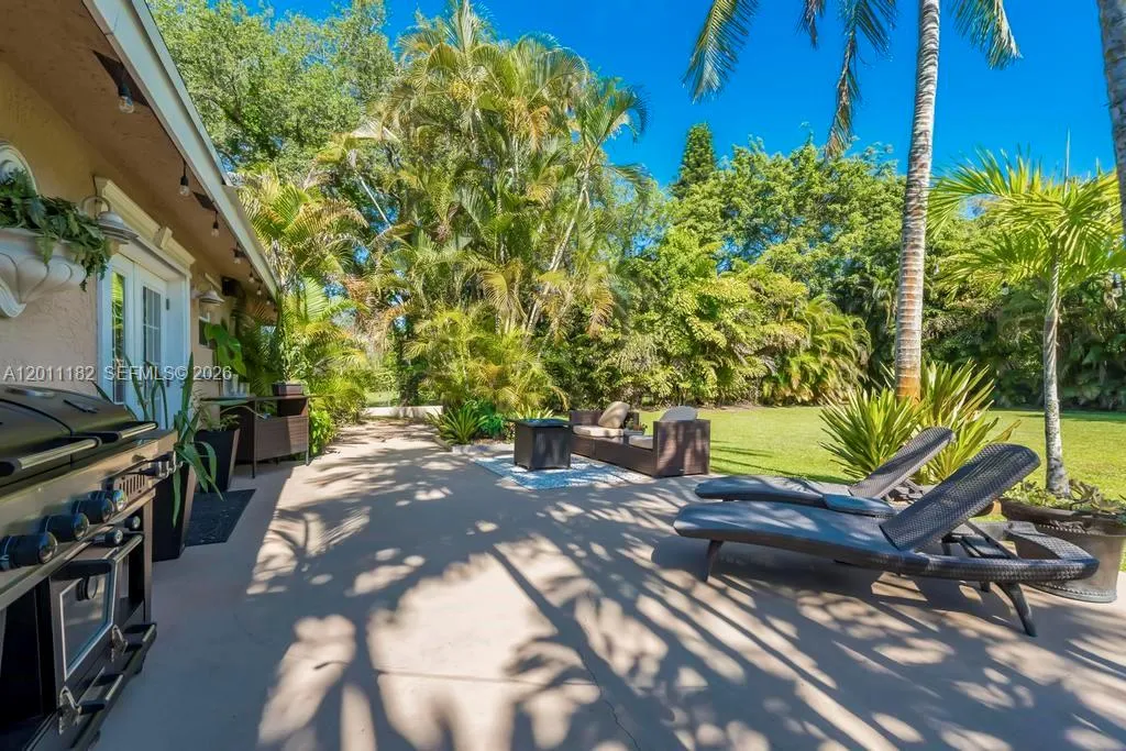 14011 Sw 21st St, Davie, Florida 33325, Davie, Florida 33325, 4 Bedrooms Bedrooms, ,3 BathroomsBathrooms,Residential,For Sale,14011 Sw 21st St, Davie, Florida 33325,A12011182