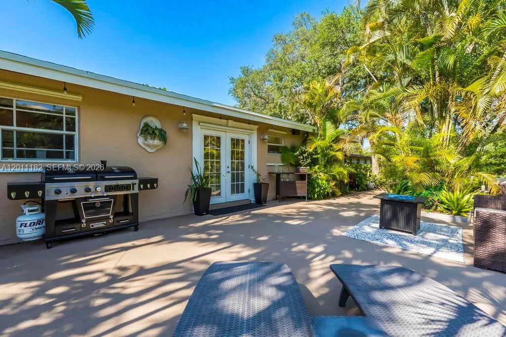 14011 Sw 21st St, Davie, Florida 33325, Davie, Florida 33325, 4 Bedrooms Bedrooms, ,3 BathroomsBathrooms,Residential,For Sale,14011 Sw 21st St, Davie, Florida 33325,A12011182