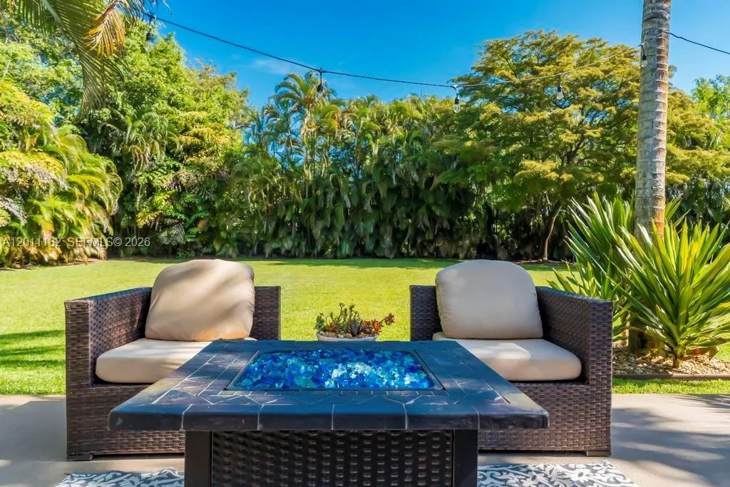 14011 Sw 21st St, Davie, Florida 33325, Davie, Florida 33325, 4 Bedrooms Bedrooms, ,3 BathroomsBathrooms,Residential,For Sale,14011 Sw 21st St, Davie, Florida 33325,A12011182