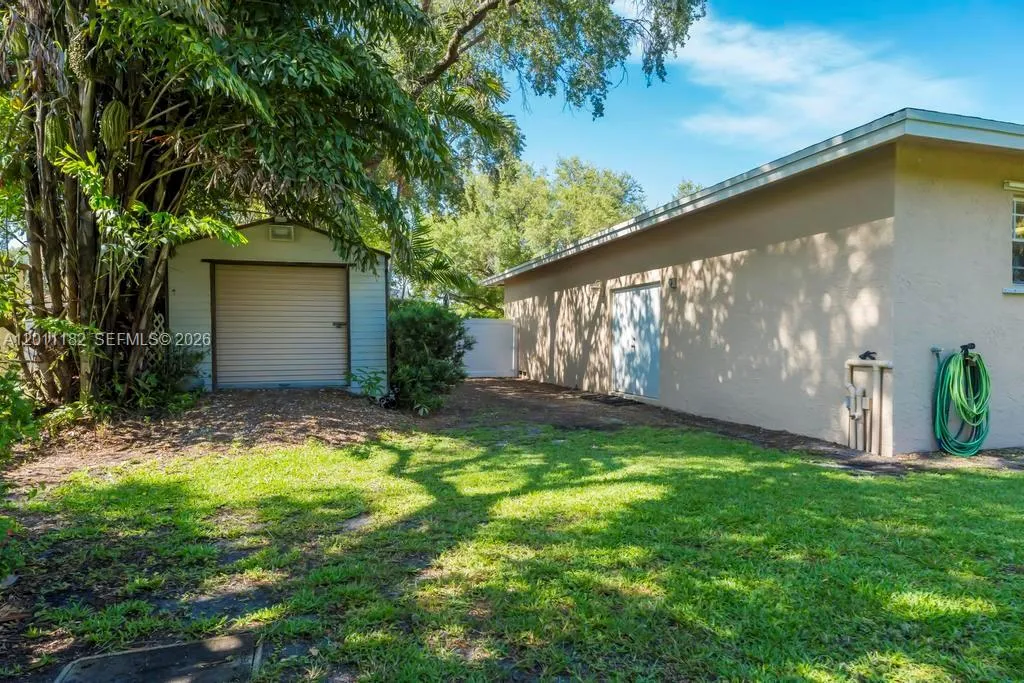 14011 Sw 21st St, Davie, Florida 33325, Davie, Florida 33325, 4 Bedrooms Bedrooms, ,3 BathroomsBathrooms,Residential,For Sale,14011 Sw 21st St, Davie, Florida 33325,A12011182