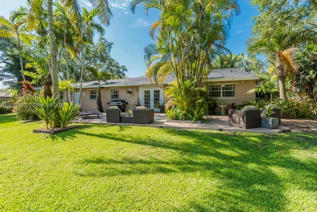 14011 Sw 21st St, Davie, Florida 33325, Davie, Florida 33325, 4 Bedrooms Bedrooms, ,3 BathroomsBathrooms,Residential,For Sale,14011 Sw 21st St, Davie, Florida 33325,A12011182