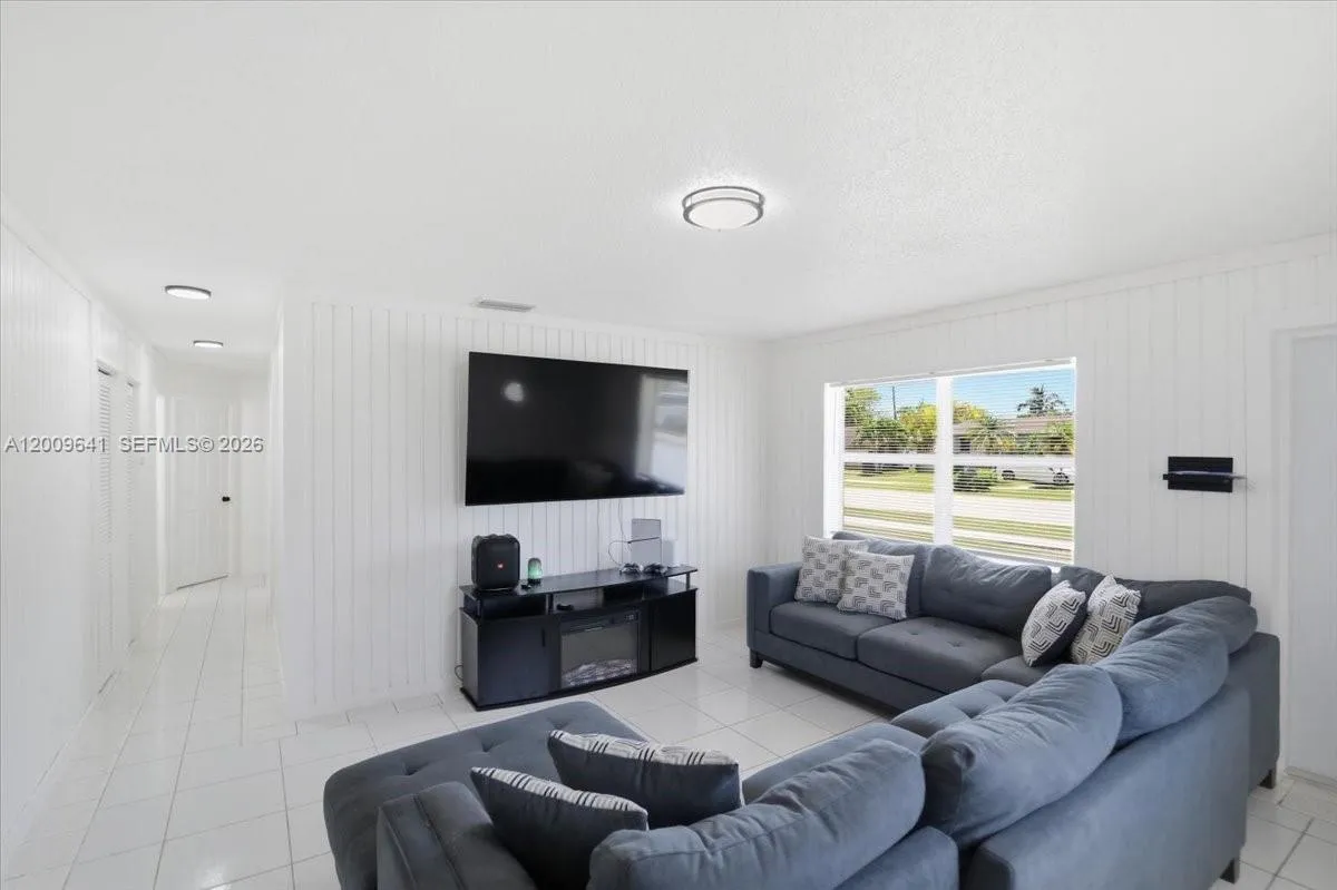 18711 Sw 308th St, Homestead, Florida 33030, Homestead, Florida 33030, 4 Bedrooms Bedrooms, ,2 BathroomsBathrooms,Residential,For Sale,18711 Sw 308th St, Homestead, Florida 33030,A12009641