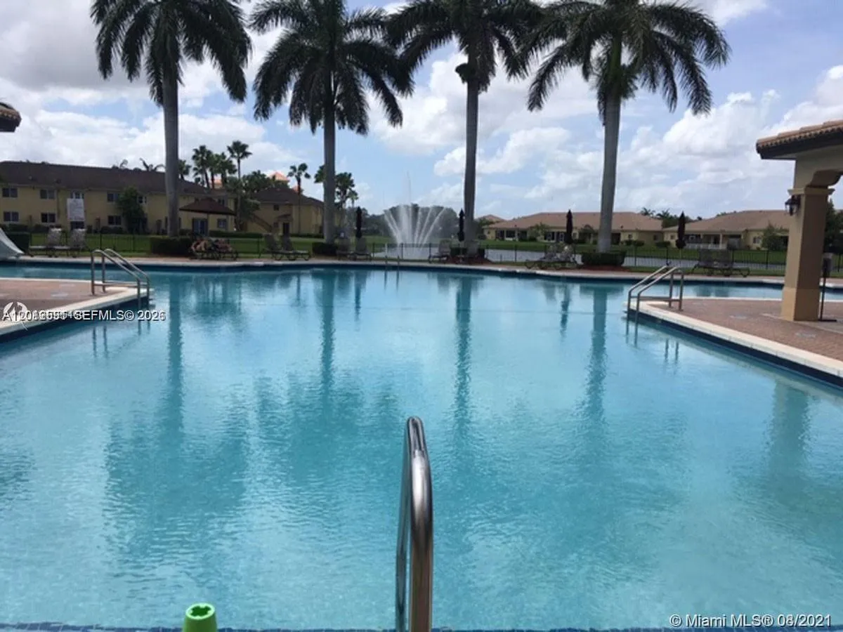 3375 Ne 15th Dr 102-12, Homestead, Florida 33033, Homestead, Florida 33033, 3 Bedrooms Bedrooms, ,2 BathroomsBathrooms,Residential Lease,For Rent,3375 Ne 15th Dr 102-12, Homestead, Florida 33033,A12012591