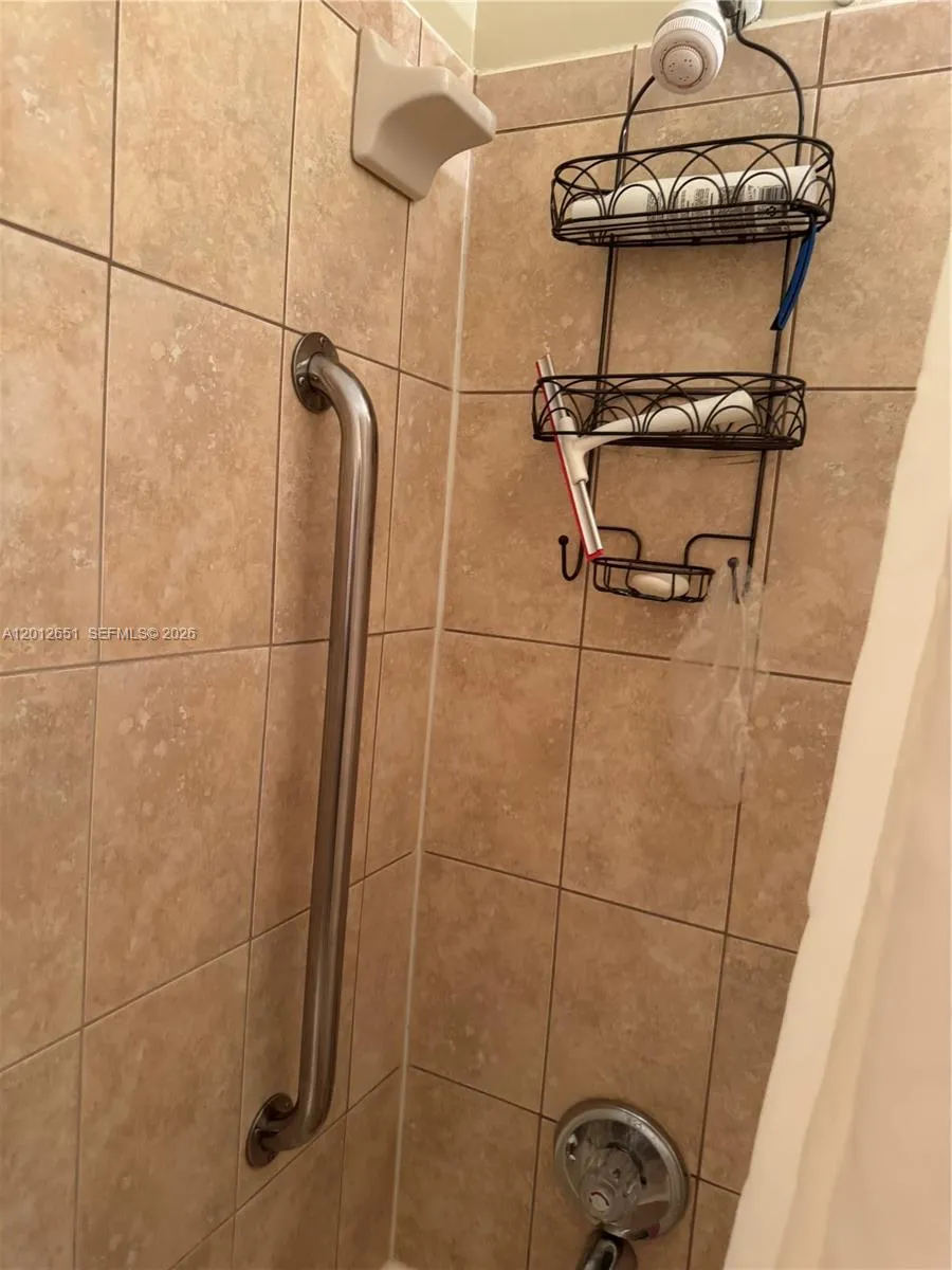 900 Atlantic Shores Blvd 220, Hallandale Beach, Fl, Hallandale Beach, Florida 33009, 1 Bedroom Bedrooms, ,1 BathroomBathrooms,Residential,For Sale,900 Atlantic Shores Blvd 220, Hallandale Beach, Fl,A12012651
