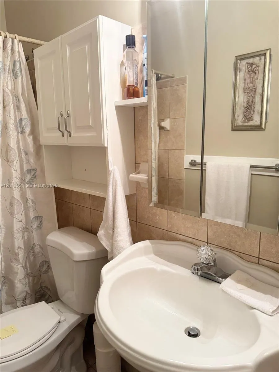 900 Atlantic Shores Blvd 220, Hallandale Beach, Fl, Hallandale Beach, Florida 33009, 1 Bedroom Bedrooms, ,1 BathroomBathrooms,Residential,For Sale,900 Atlantic Shores Blvd 220, Hallandale Beach, Fl,A12012651