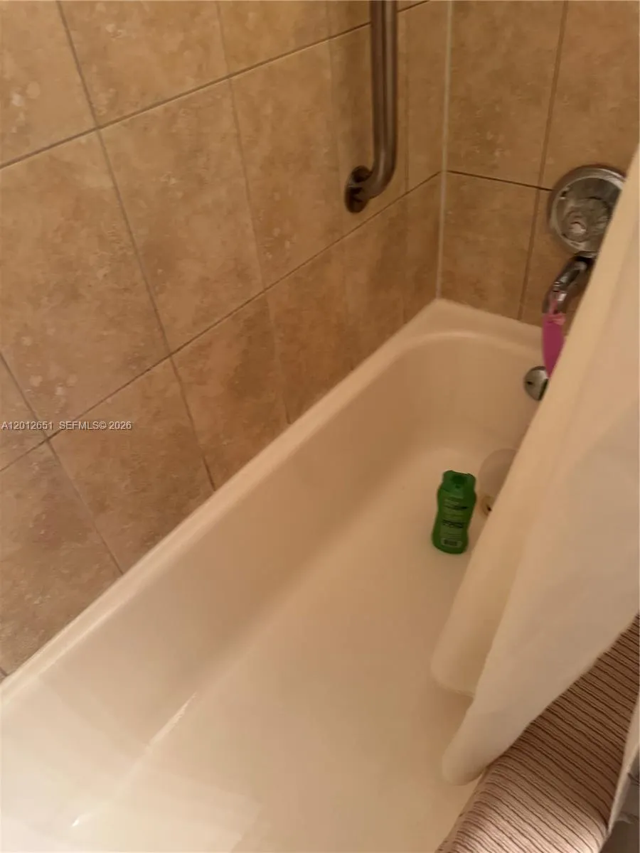 900 Atlantic Shores Blvd 220, Hallandale Beach, Fl, Hallandale Beach, Florida 33009, 1 Bedroom Bedrooms, ,1 BathroomBathrooms,Residential,For Sale,900 Atlantic Shores Blvd 220, Hallandale Beach, Fl,A12012651