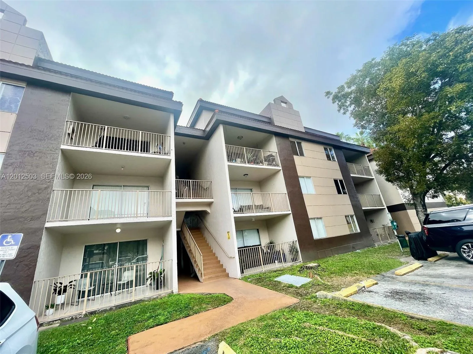 15201 Sw 80th St 205, Miami, Florida 33193, Miami, Florida 33193, 1 Bedroom Bedrooms, ,1 BathroomBathrooms,Residential Lease,For Rent,15201 Sw 80th St 205, Miami, Florida 33193,A12012503