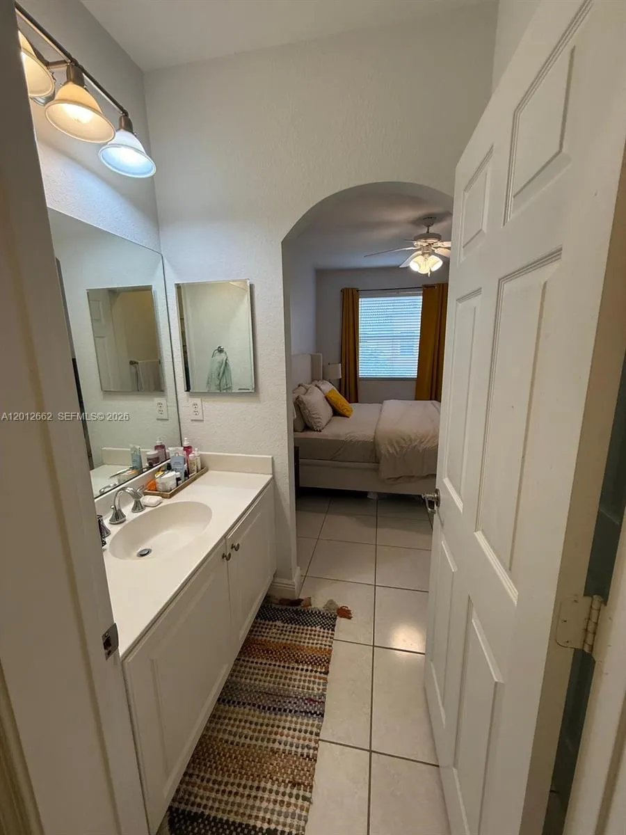 Miramar, Florida 33025, 2 Bedrooms Bedrooms, ,2 BathroomsBathrooms,Residential Lease,For Rent,A12012662