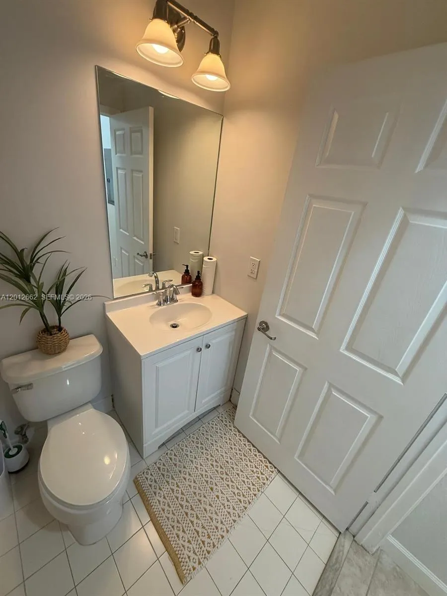 Miramar, Florida 33025, 2 Bedrooms Bedrooms, ,2 BathroomsBathrooms,Residential Lease,For Rent,A12012662