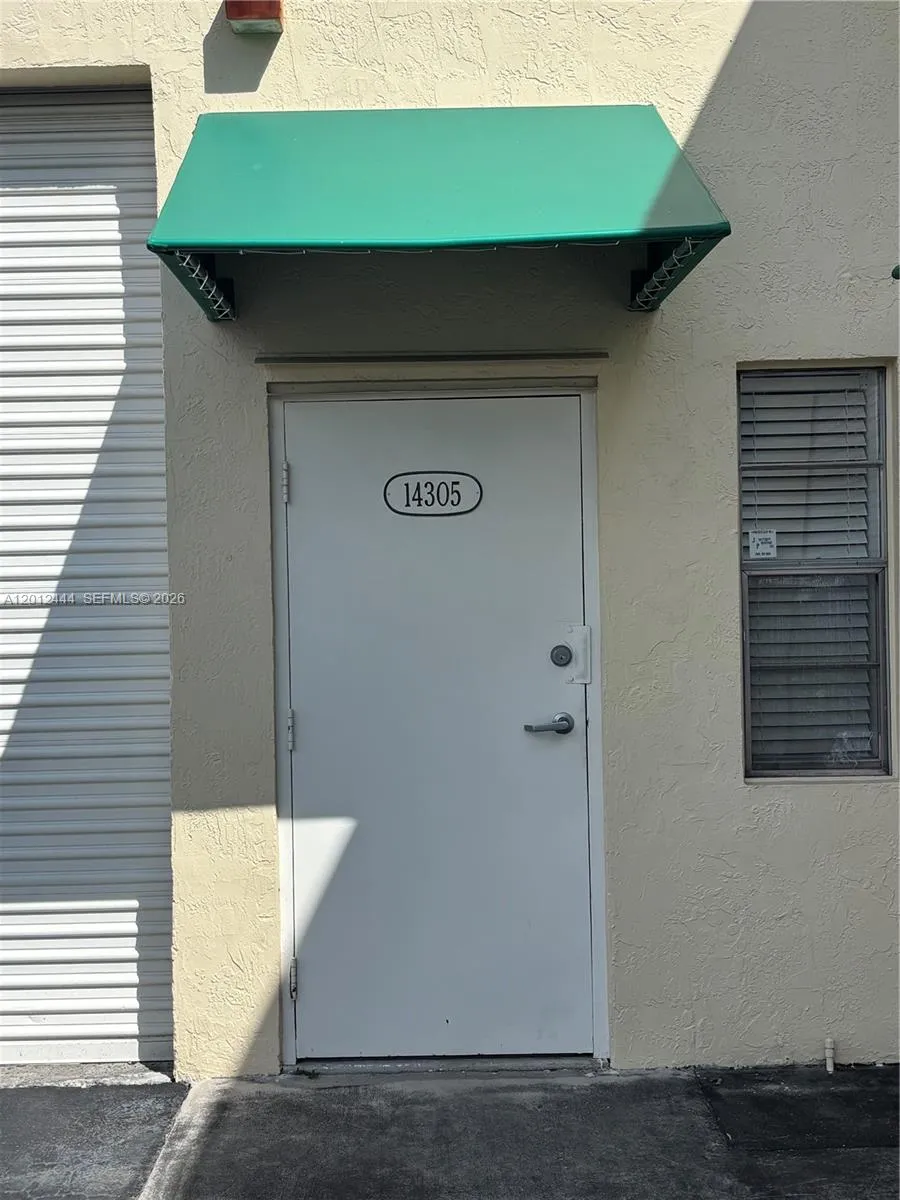 14305 Sw 142nd St, Miami, Florida 33186, Miami, Florida 33186, ,Commercial Lease,For Rent,14305 Sw 142nd St, Miami, Florida 33186,A12012444