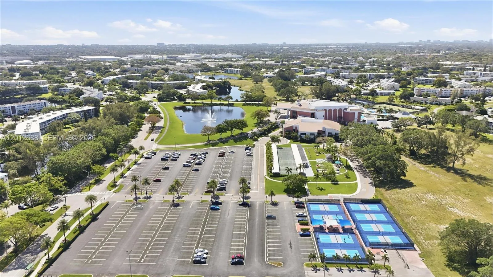 4012 Newport G 4012, Deerfield Beach, Florida 3344, Deerfield Beach, Florida 33442, 1 Bedroom Bedrooms, ,2 BathroomsBathrooms,Residential,For Sale,4012 Newport G 4012, Deerfield Beach, Florida 3344,A12012688