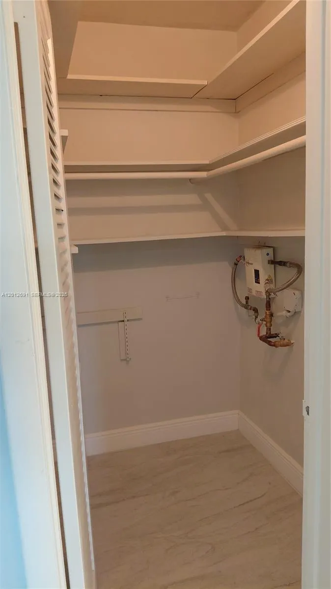 5480 Nw 11th St 306, Plantation, Florida 33313, Plantation, Florida 33313, 1 Bedroom Bedrooms, ,1 BathroomBathrooms,Residential Lease,For Rent,5480 Nw 11th St 306, Plantation, Florida 33313,A12012691