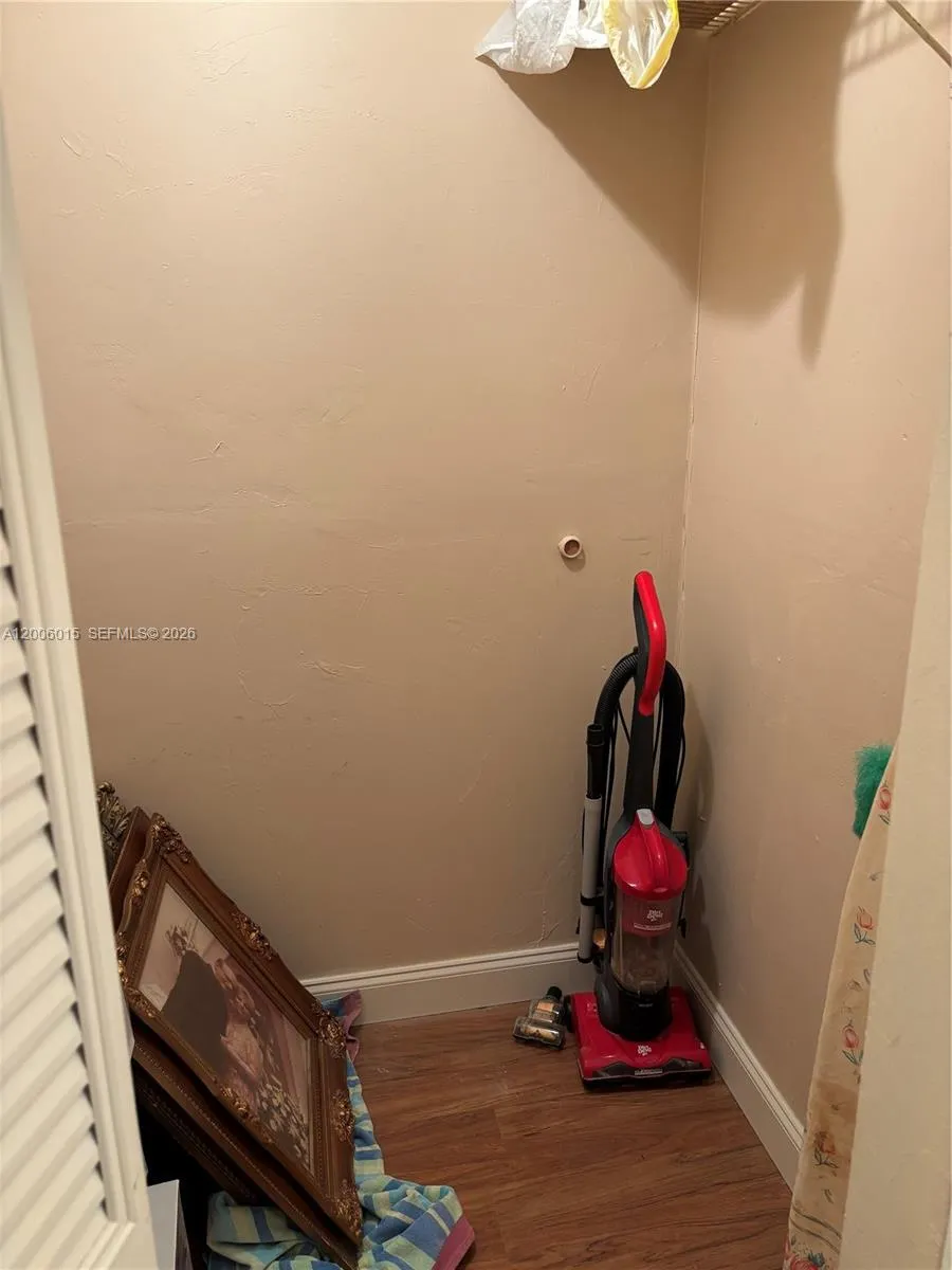 1200 Ne Miami Gardens Dr 606w, Miami, Florida 3317, Miami, Florida 33179, 2 Bedrooms Bedrooms, ,2 BathroomsBathrooms,Residential,For Sale,1200 Ne Miami Gardens Dr 606w, Miami, Florida 3317,A12006015