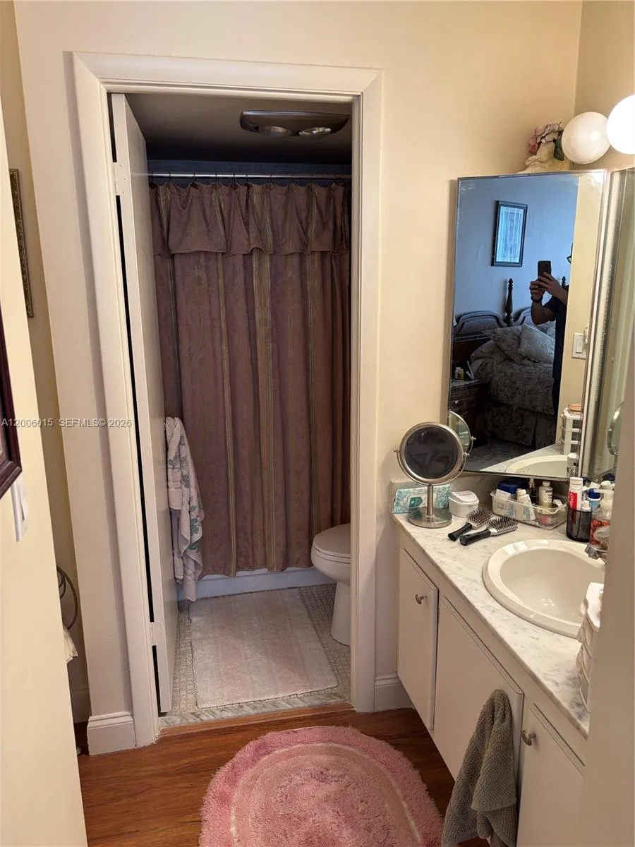 1200 Ne Miami Gardens Dr 606w, Miami, Florida 3317, Miami, Florida 33179, 2 Bedrooms Bedrooms, ,2 BathroomsBathrooms,Residential,For Sale,1200 Ne Miami Gardens Dr 606w, Miami, Florida 3317,A12006015