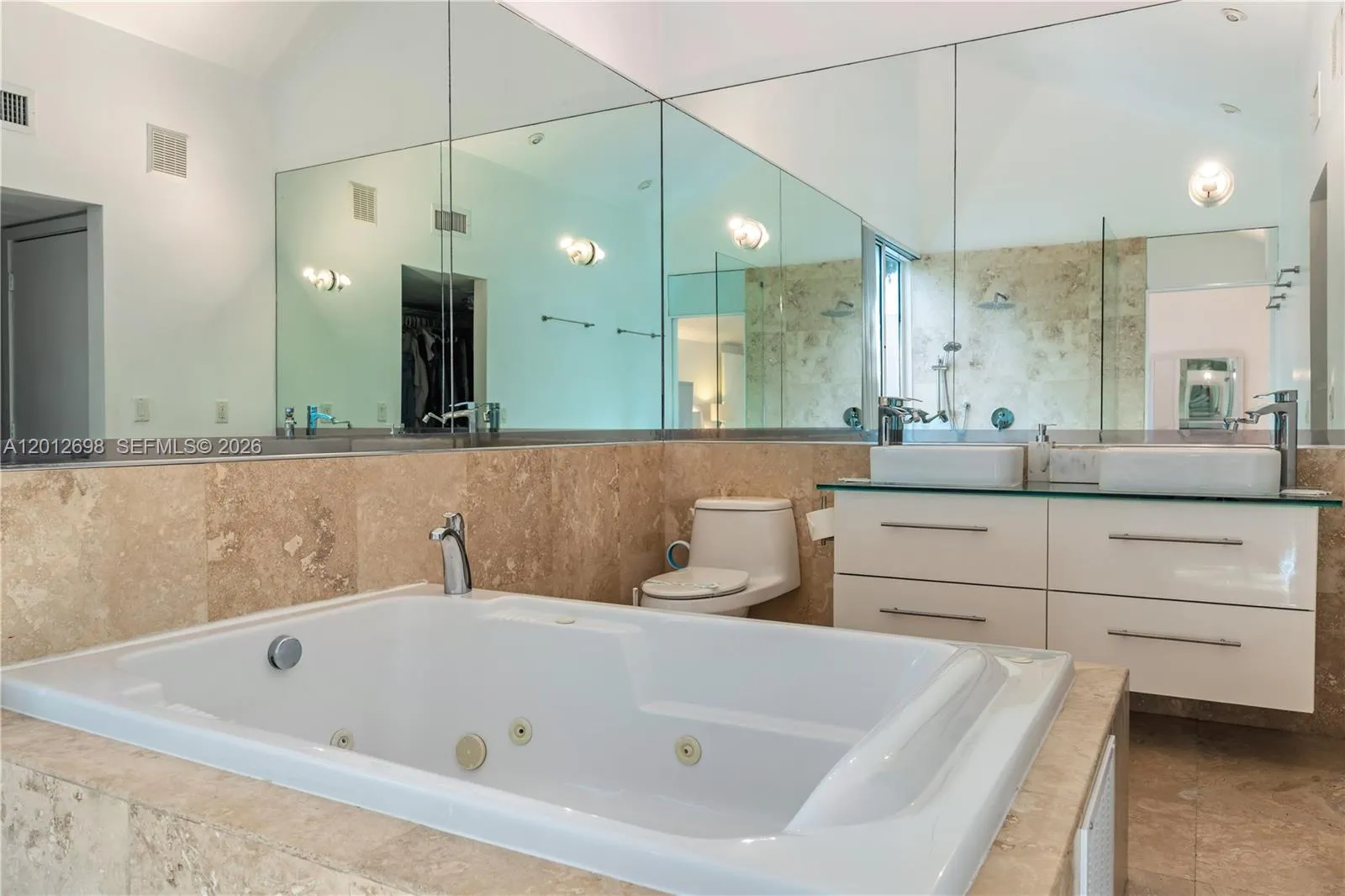 1898 Sw 17th St, Miami, Florida 33145, Miami, Florida 33145, 4 Bedrooms Bedrooms, ,3 BathroomsBathrooms,Residential Lease,For Rent,1898 Sw 17th St, Miami, Florida 33145,A12012698