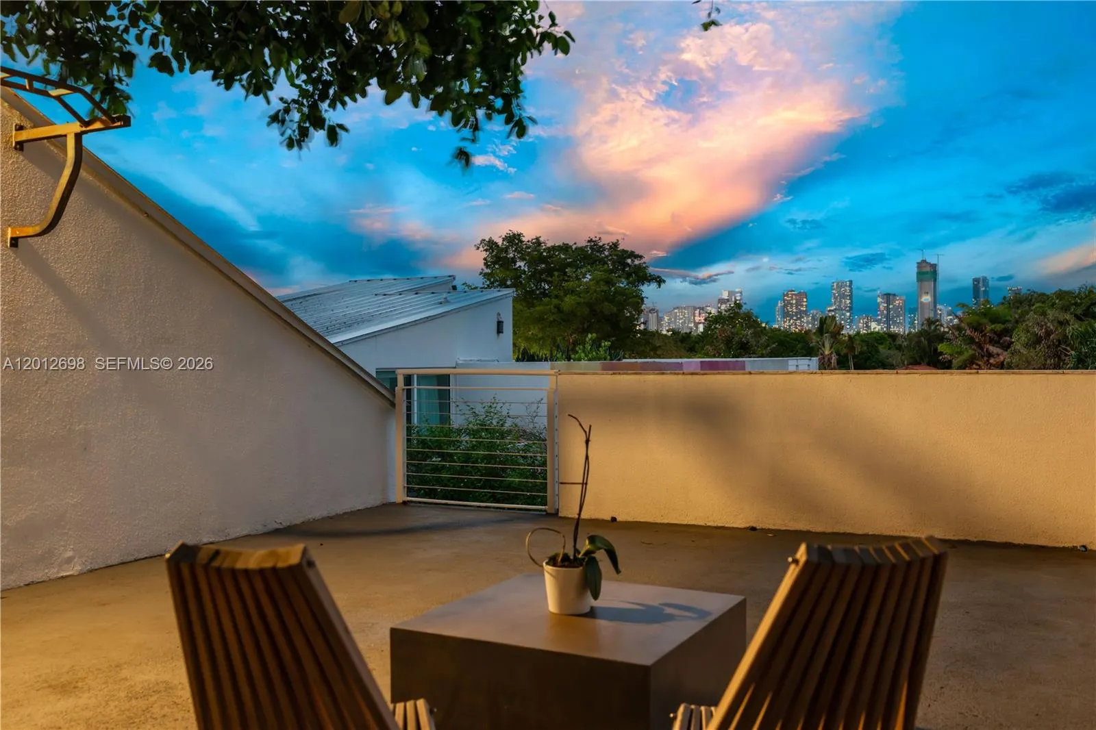 1898 Sw 17th St, Miami, Florida 33145, Miami, Florida 33145, 4 Bedrooms Bedrooms, ,3 BathroomsBathrooms,Residential Lease,For Rent,1898 Sw 17th St, Miami, Florida 33145,A12012698