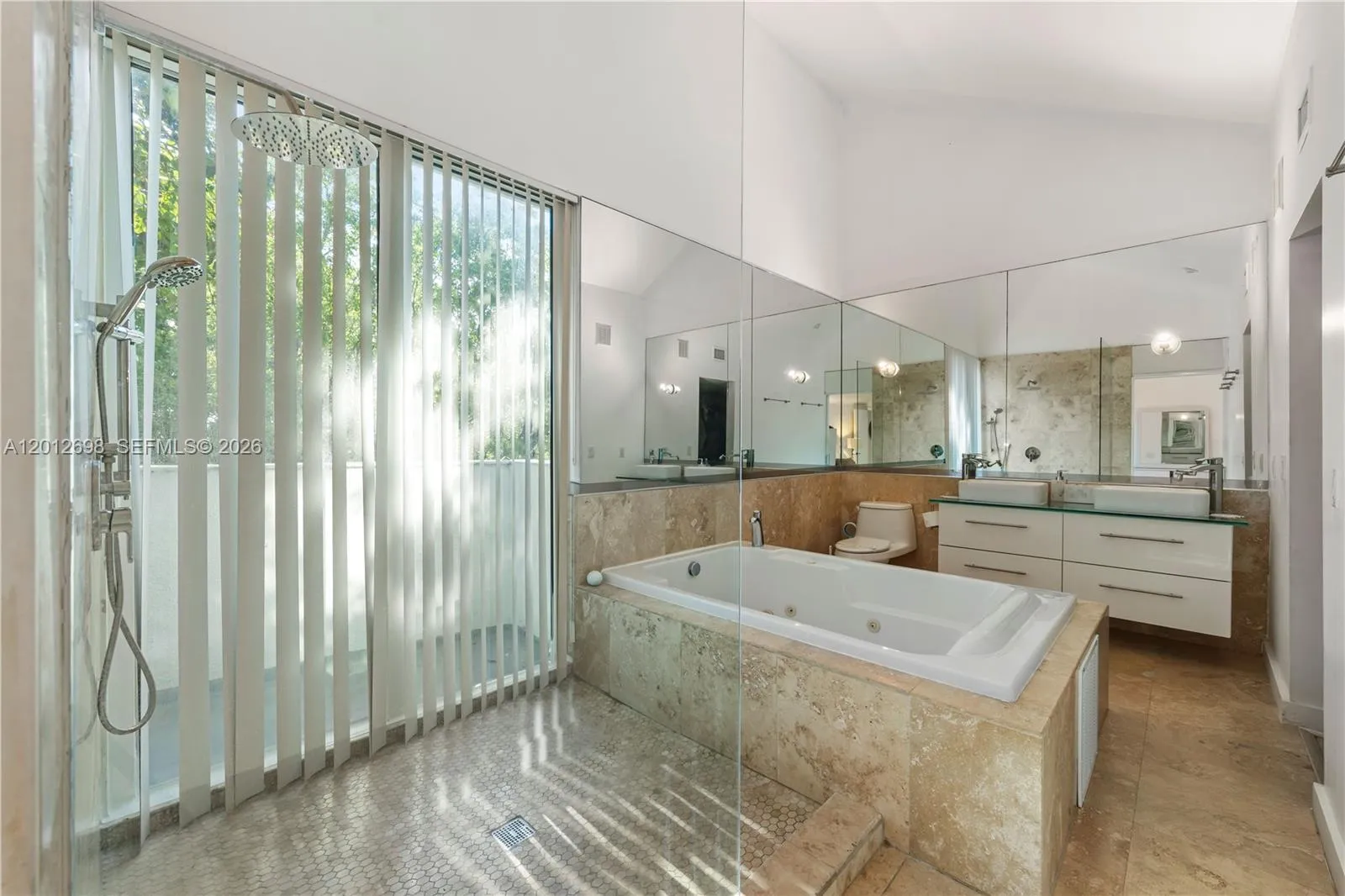 1898 Sw 17th St, Miami, Florida 33145, Miami, Florida 33145, 4 Bedrooms Bedrooms, ,3 BathroomsBathrooms,Residential Lease,For Rent,1898 Sw 17th St, Miami, Florida 33145,A12012698