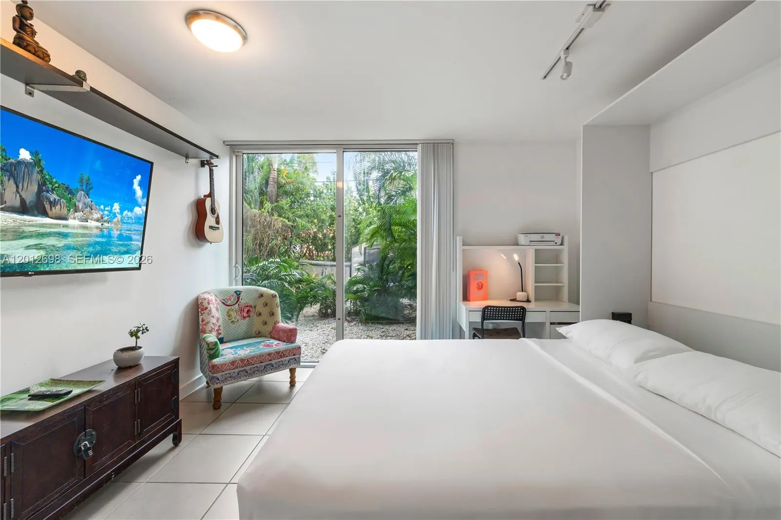 1898 Sw 17th St, Miami, Florida 33145, Miami, Florida 33145, 4 Bedrooms Bedrooms, ,3 BathroomsBathrooms,Residential Lease,For Rent,1898 Sw 17th St, Miami, Florida 33145,A12012698