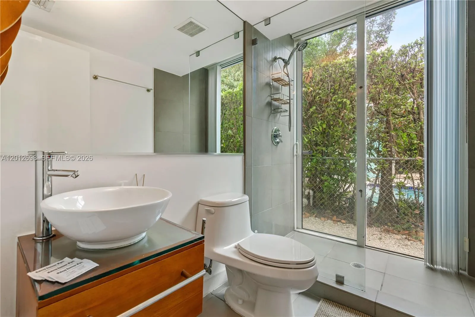 1898 Sw 17th St, Miami, Florida 33145, Miami, Florida 33145, 4 Bedrooms Bedrooms, ,3 BathroomsBathrooms,Residential Lease,For Rent,1898 Sw 17th St, Miami, Florida 33145,A12012698