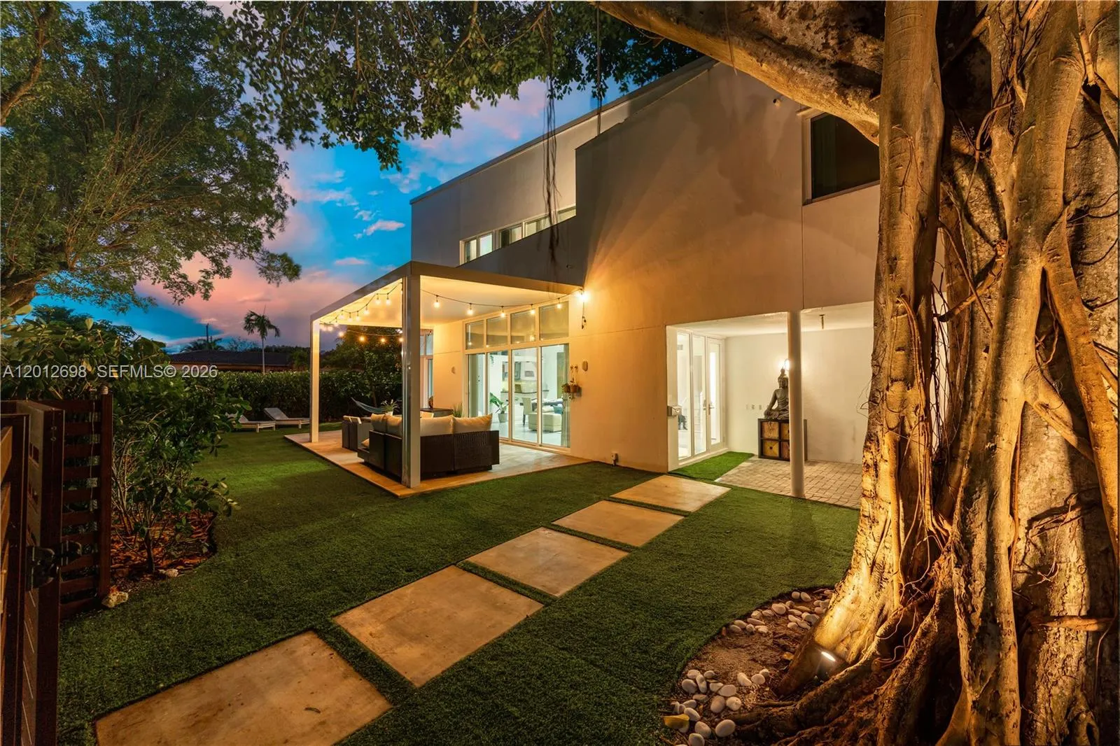 1898 Sw 17th St, Miami, Florida 33145, Miami, Florida 33145, 4 Bedrooms Bedrooms, ,3 BathroomsBathrooms,Residential Lease,For Rent,1898 Sw 17th St, Miami, Florida 33145,A12012698