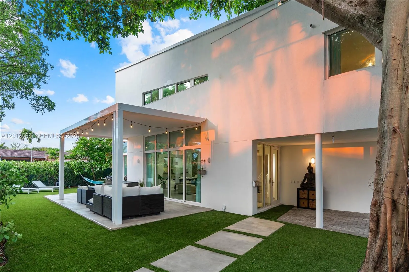 1898 Sw 17th St, Miami, Florida 33145, Miami, Florida 33145, 4 Bedrooms Bedrooms, ,3 BathroomsBathrooms,Residential Lease,For Rent,1898 Sw 17th St, Miami, Florida 33145,A12012698