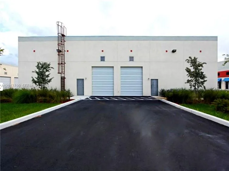 2355 Nw 70th Ave 11, Miami, Florida 33122, Miami, Florida 33122, ,Commercial Lease,For Rent,2355 Nw 70th Ave 11, Miami, Florida 33122,A12012700