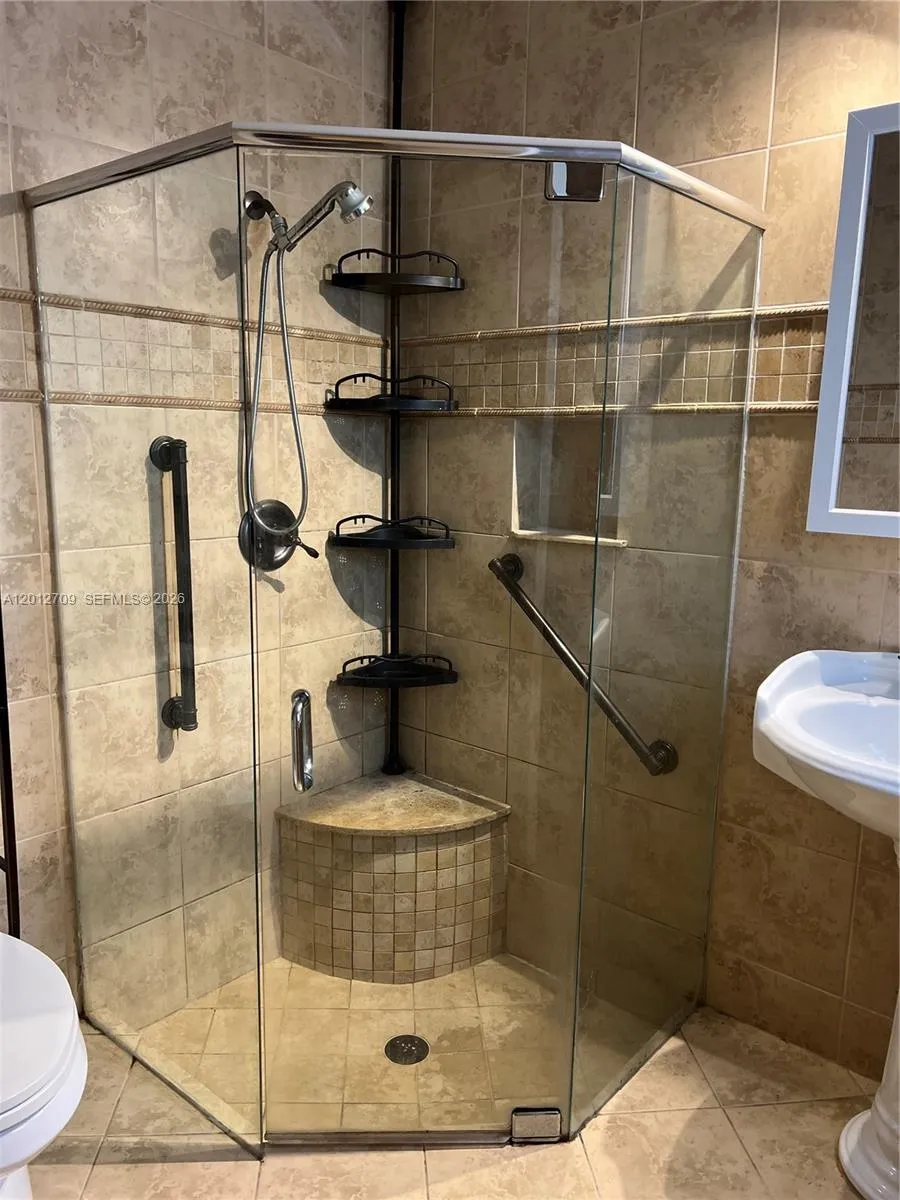 8350 Nw 27th Pl, Sunrise, Florida 33322, Sunrise, Florida 33322, 2 Bedrooms Bedrooms, ,2 BathroomsBathrooms,Residential,For Sale,8350 Nw 27th Pl, Sunrise, Florida 33322,A12012709